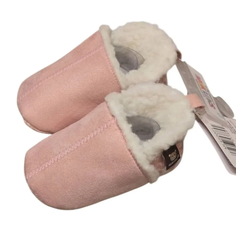 Muk Luks Hearts‎ Sherpa Lining Faux Suede Booties